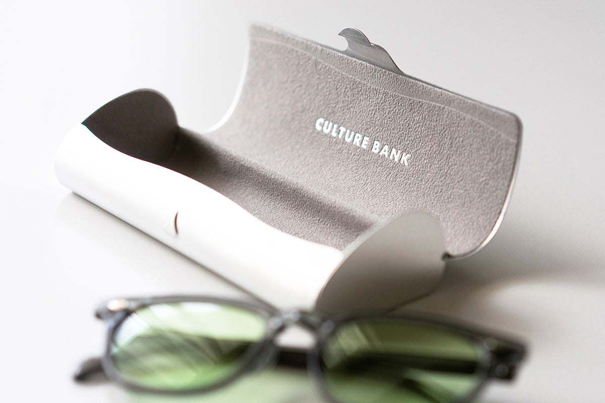 CULTURE BANK GI GLASSES M